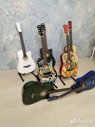 Гитара+комплект доп. струн