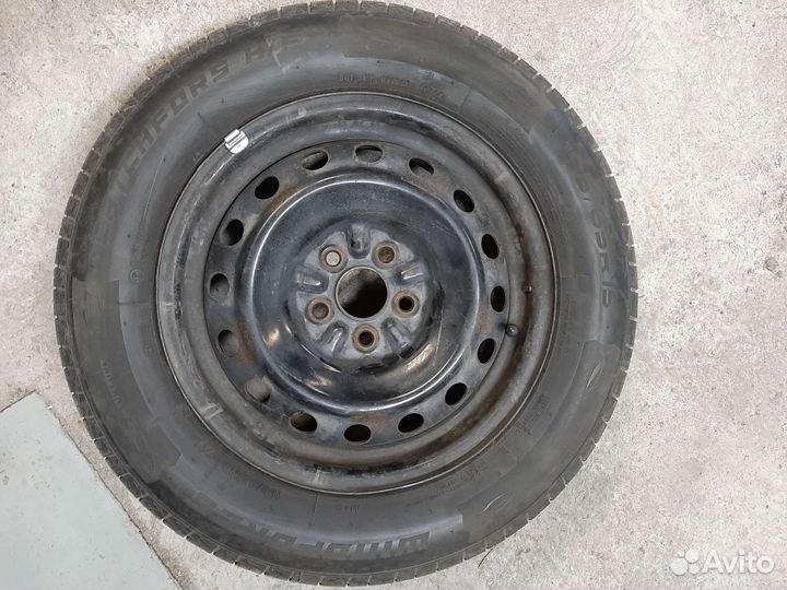 Комплект летних колес r15