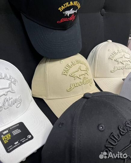 Разнообразие кепок Paul Shark для активных