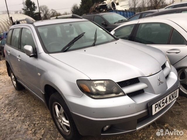 Разбор на запчасти Mitsubishi Outlander 2003-2009