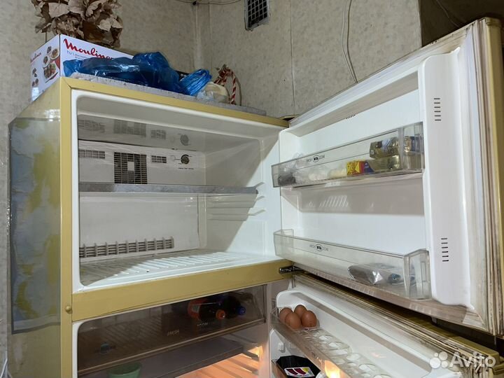 Холодильник tatung TR-A9FP старый большой