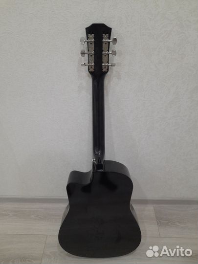 Новая акустическая гитара Belucci