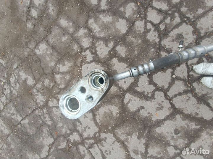 Трубка кондиционера Форд Фокус 2 рест. 1,4-1,6л