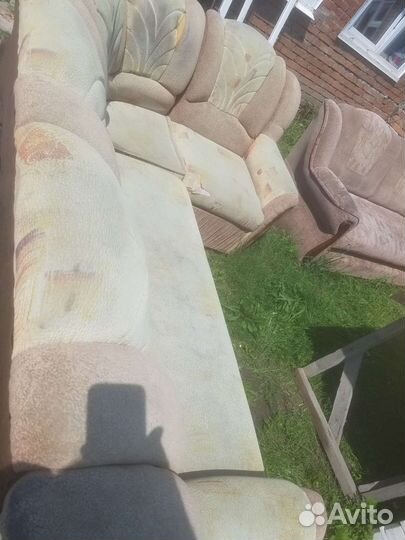 Диван угловой