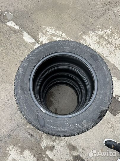 Nokian Tyres Hakkapeliitta 9 205/60 R16