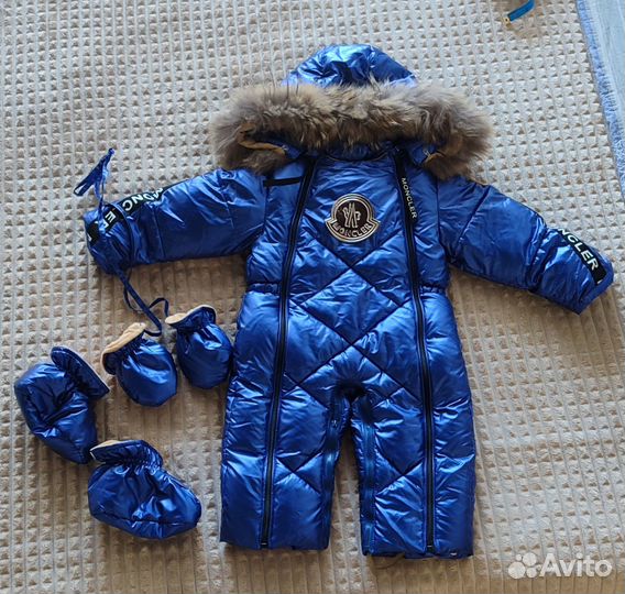 Зимний комбинезон moncler