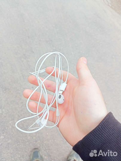 Продаются проводные наушники Apple iPhone 7