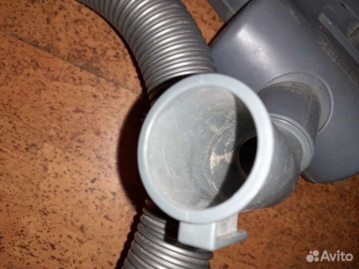 Шланг и щетка для пылесоса bork