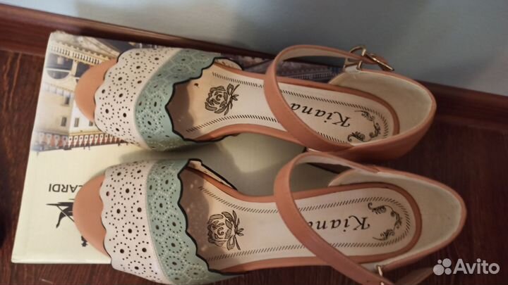 Туфли- босоножки женские 39 размер