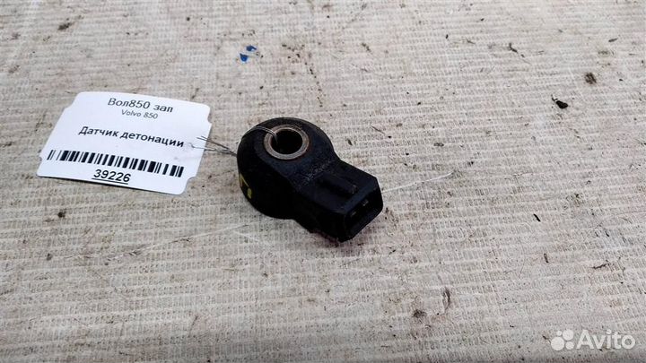 Датчик детонации Volvo 850