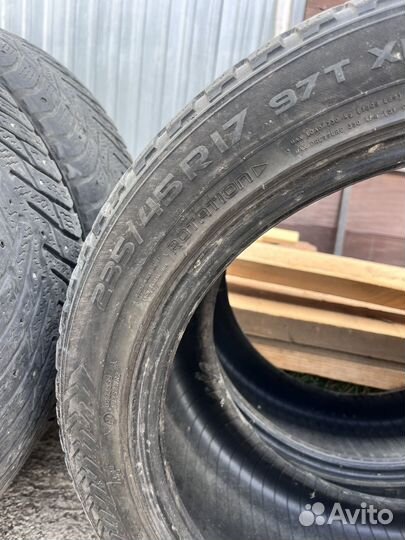 Nokian Tyres Hakkapeliitta 8 235/45 R17