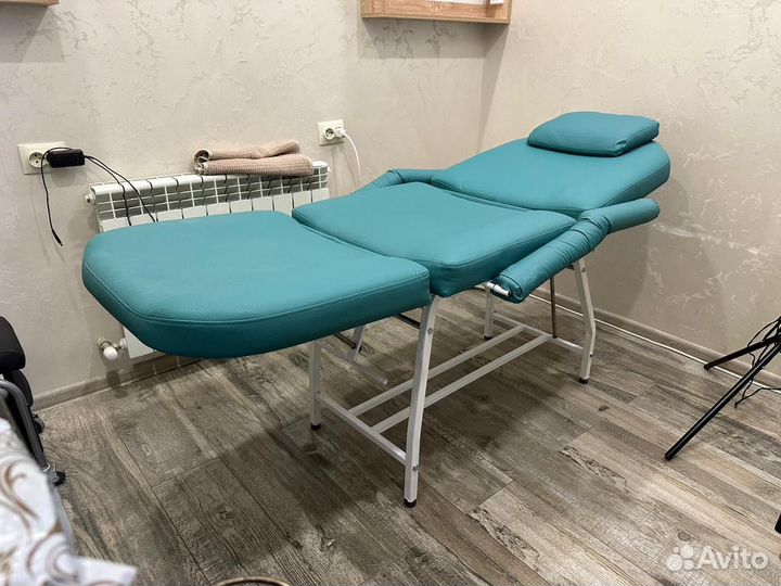 Массажный стол