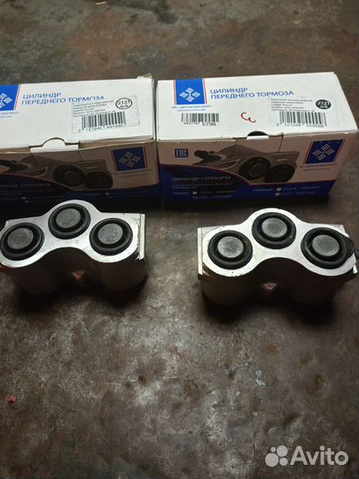 Комплект тормозов передних