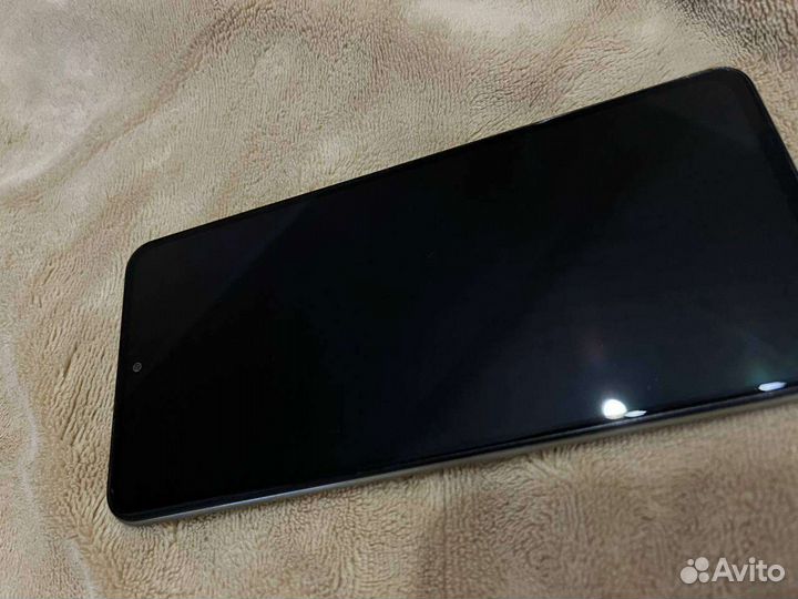 Xiaomi pocof3128гб