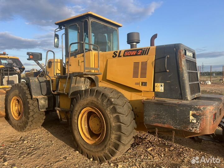 Фронтальный погрузчик Shantui SL50W-2, 2013