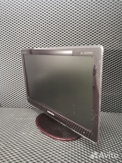 Монитор samsung led s24d300h