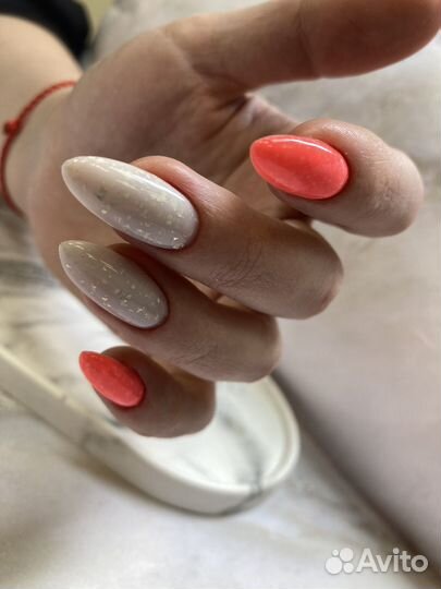 Мастер маникюра и педикюра