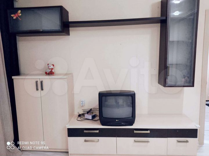 2-к. квартира, 53 м², 1/5 эт.