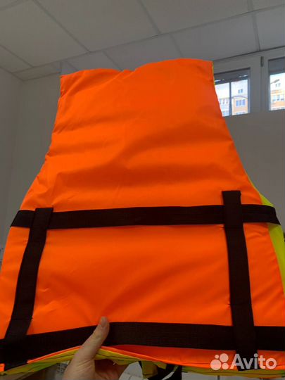 Спасательный жилет WaveRider Pathfinder 1000