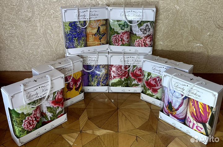 Набор кухонных полотенец в коробке вафельные