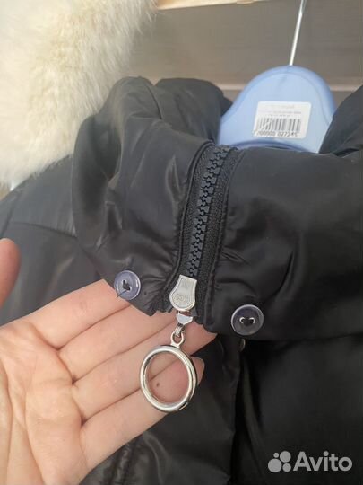 Пуховик на девочку 140