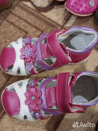 Обувь пакетом на девочку