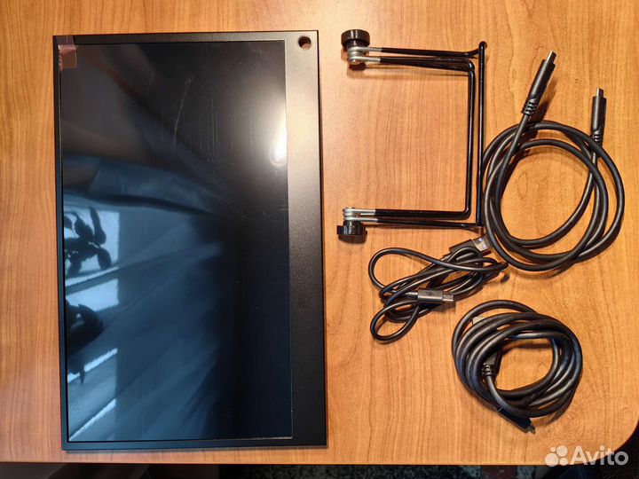 Портативный монитор 13.3 IPS 2560 x 1440 Type-C