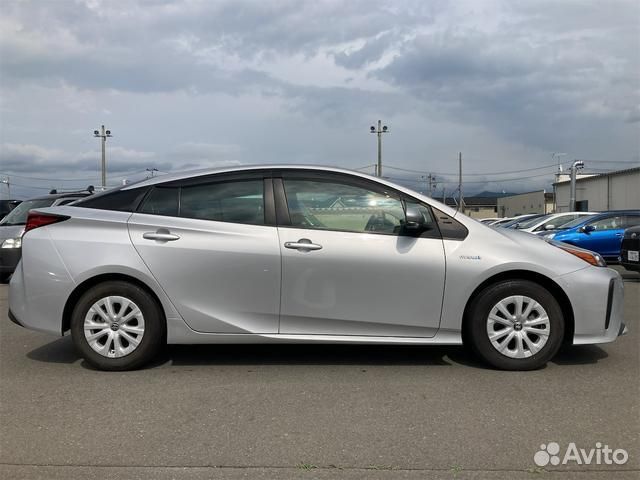 Toyota Prius 1.8 AT, 2019, 30 000 км