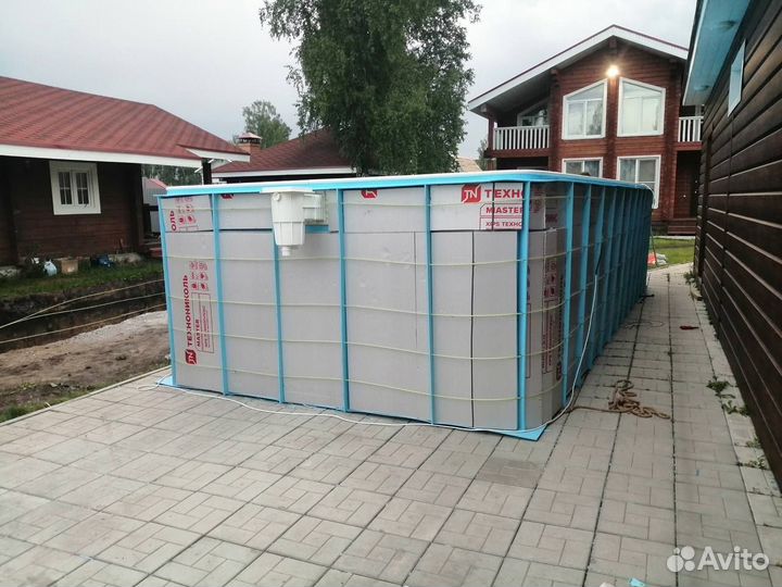 Бассейн под ваш участок