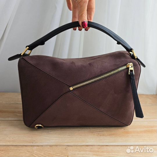 Сумка с ручкой Loewe puzzle замшевая шоколад