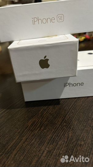 Коробка iPhone