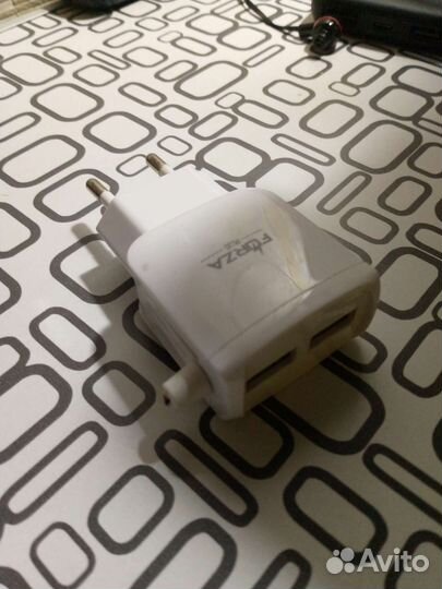 Зарядное устройство 2 USB 10W