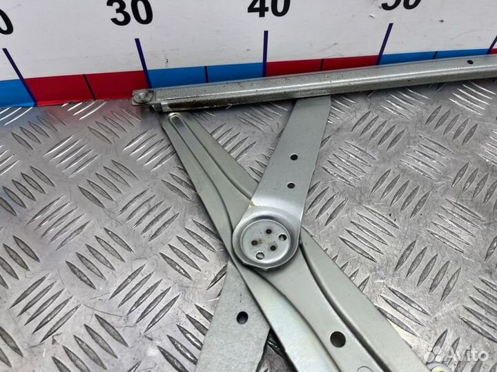 Стеклоподъемник передний левый Toyota Camry V40