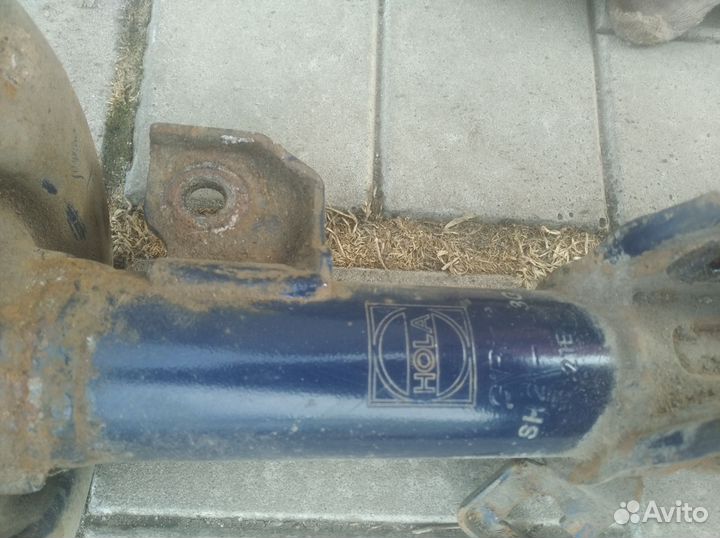 Амортизатор передний Ниссан Кашкай