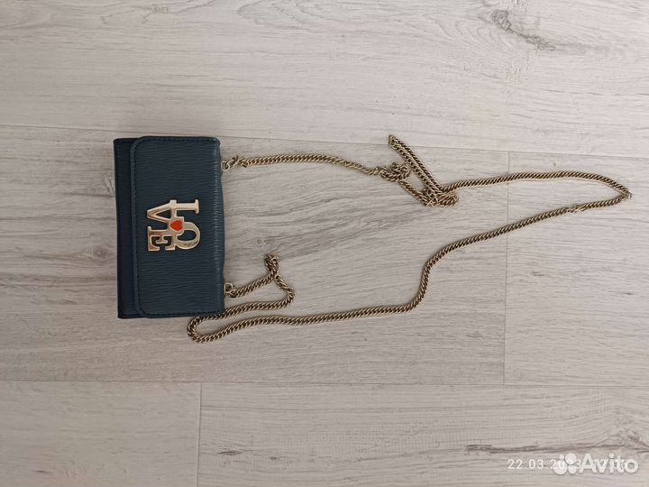 Чехол на iPhone 5s