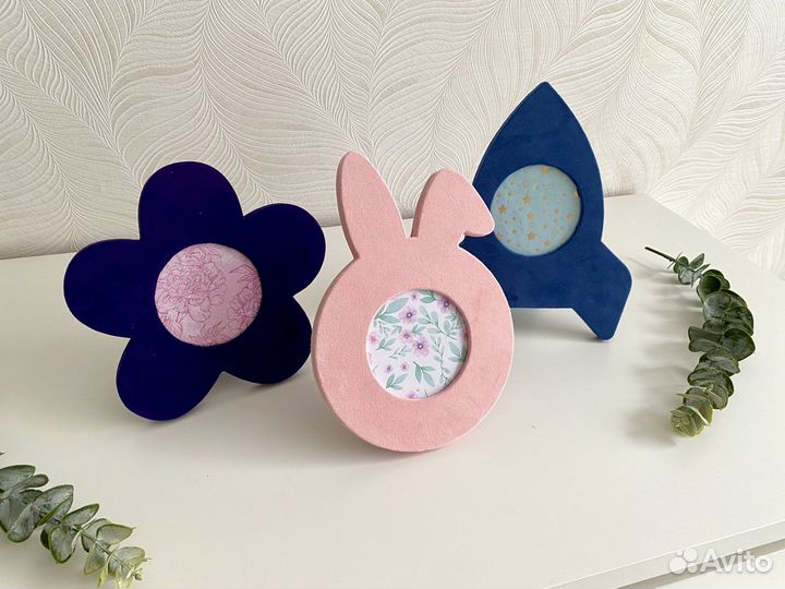 Рамка для фотографии из замши ручной работы