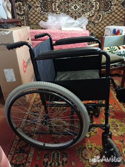 Продаётся инвалидная коляска