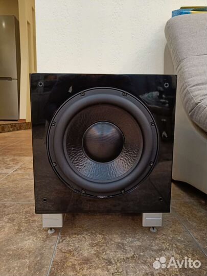 Сабвуфер Rel R528