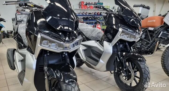 Максискутер promax ADV 200 (replica honda)