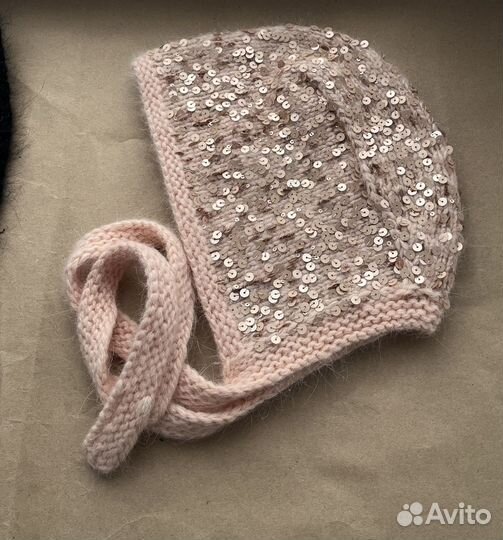 Шапка чепчик с пайетками