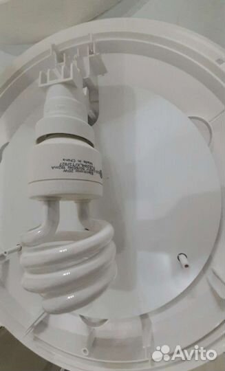 Светильник потолочно-настенный накладной