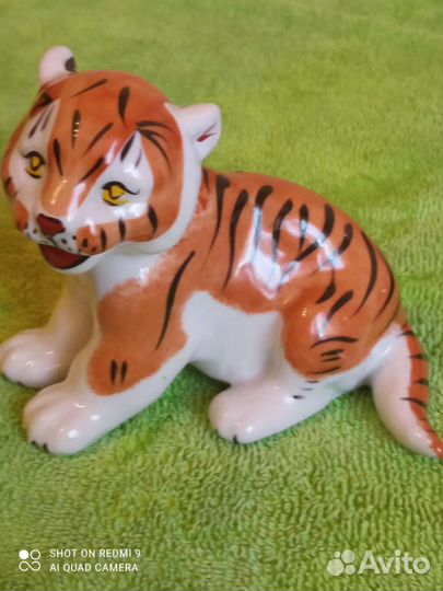 Фарфоровые статуэтки вербилки