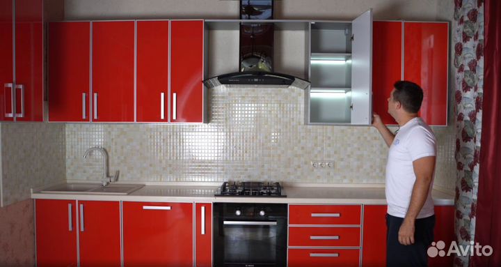 Умная система подсветки кухни и гарнитура от произ