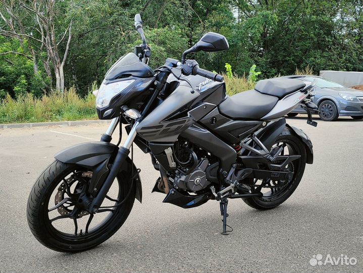 Bajaj Pulsar NS 200