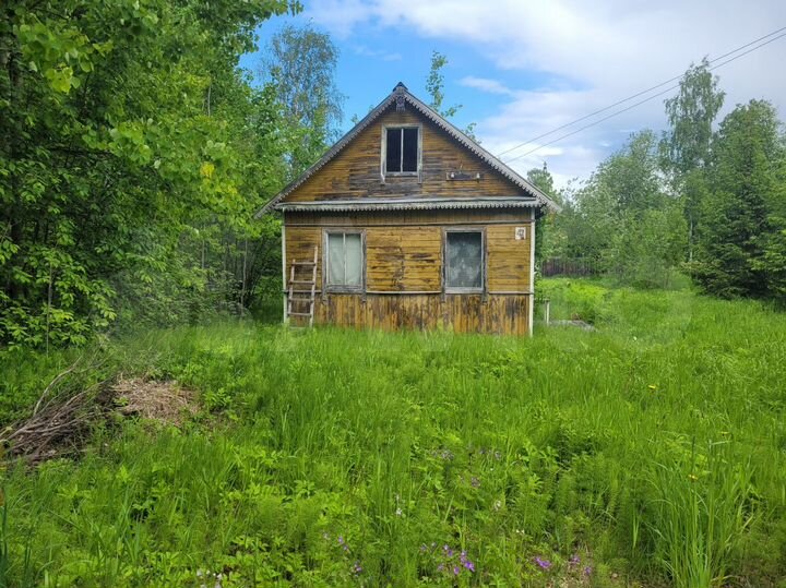 Дом 45 м² на участке 6 сот.