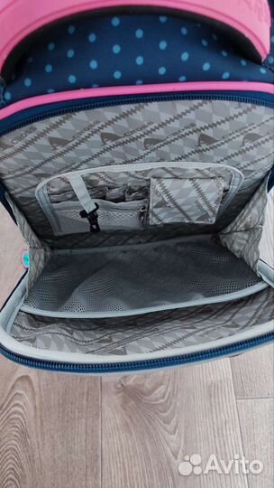 Школьный ортопедический рюкзак across