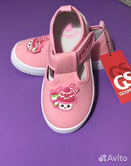 Сандалии для девочки 25 размер новые