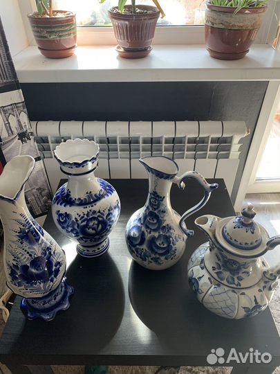 Фарфоровая посуда, гжель