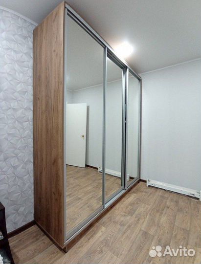 Шкаф, крафт табачный/зеркало