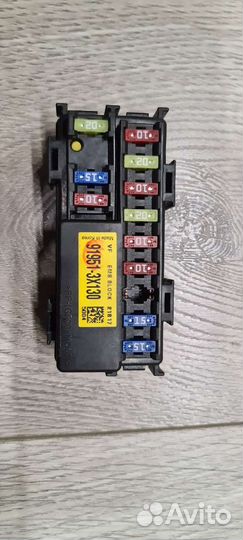 Блок реле и предохранителей в сборе